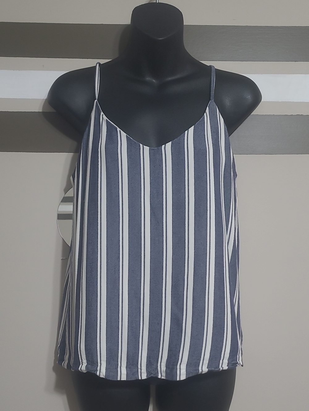 ⭐️ Eliane Rose Navy & White Vertical Stripe Spaghetti Strap Lined Cami Tank Sz S